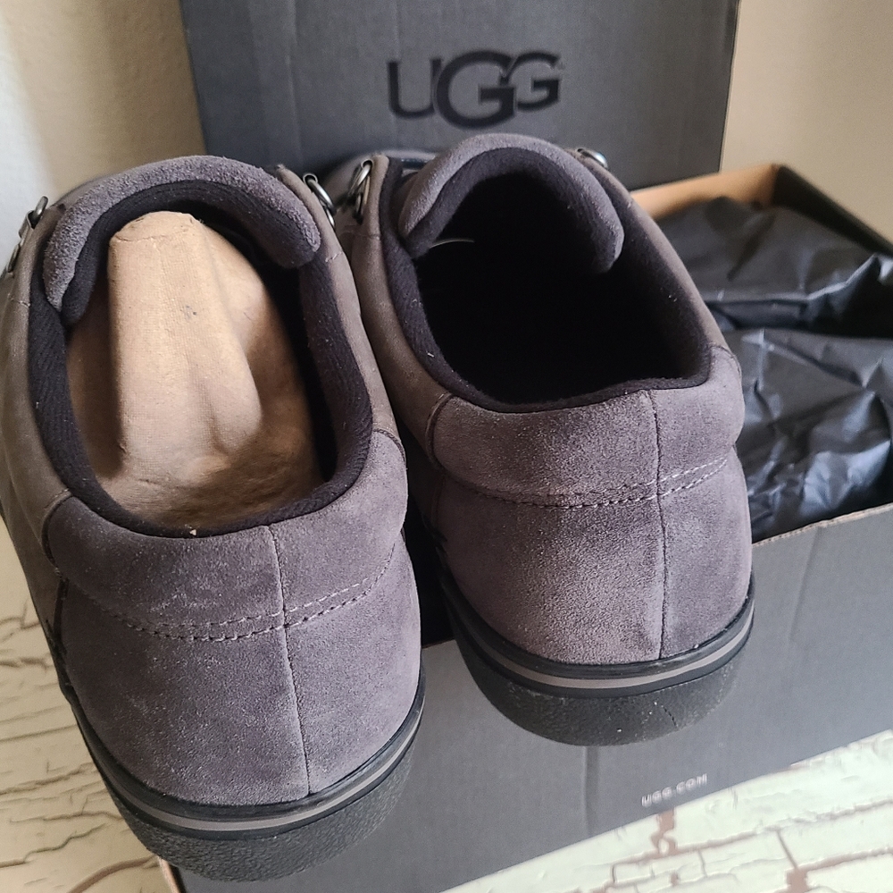 UGG 8 Mens M Brock II Excellent Condition - Picture 4 of 7